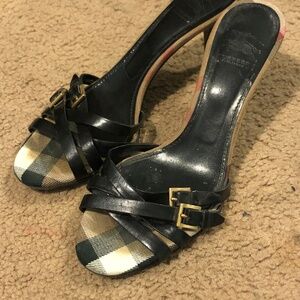 Burberry Black Leather Cross Strap Slides